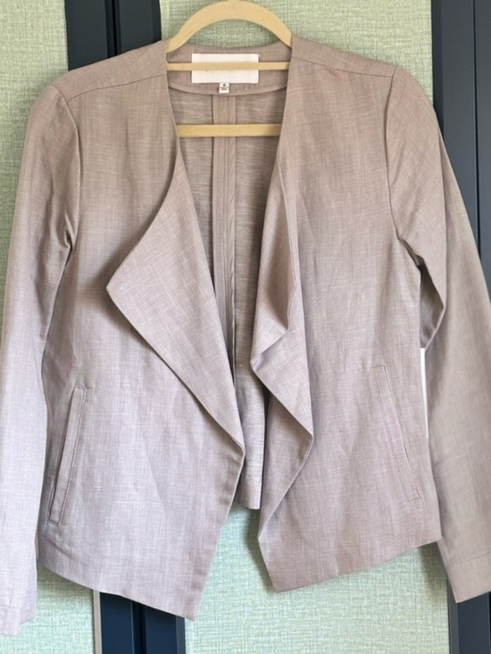 cupcakes & cashmere Jackets & Blazers - REVOLVE x cupcakes & cashmere Khaki Waterfall Light Linen Blazer, NWT, Size 6